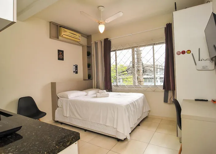 Estudio Em Frente Ao Balneario Shopping P2288